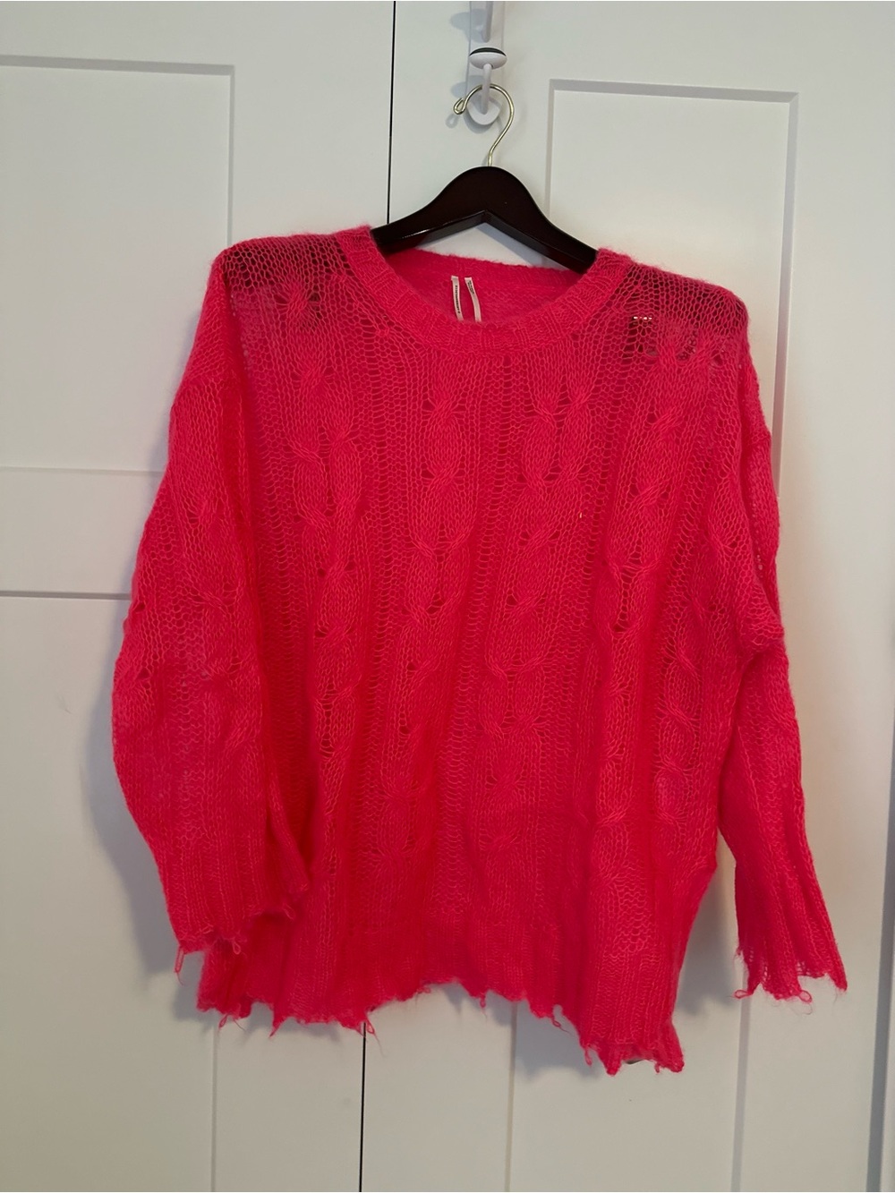 Anthropologie Posey Stitchy Neon Pink Distressed‎ Cable-Knit Sweater